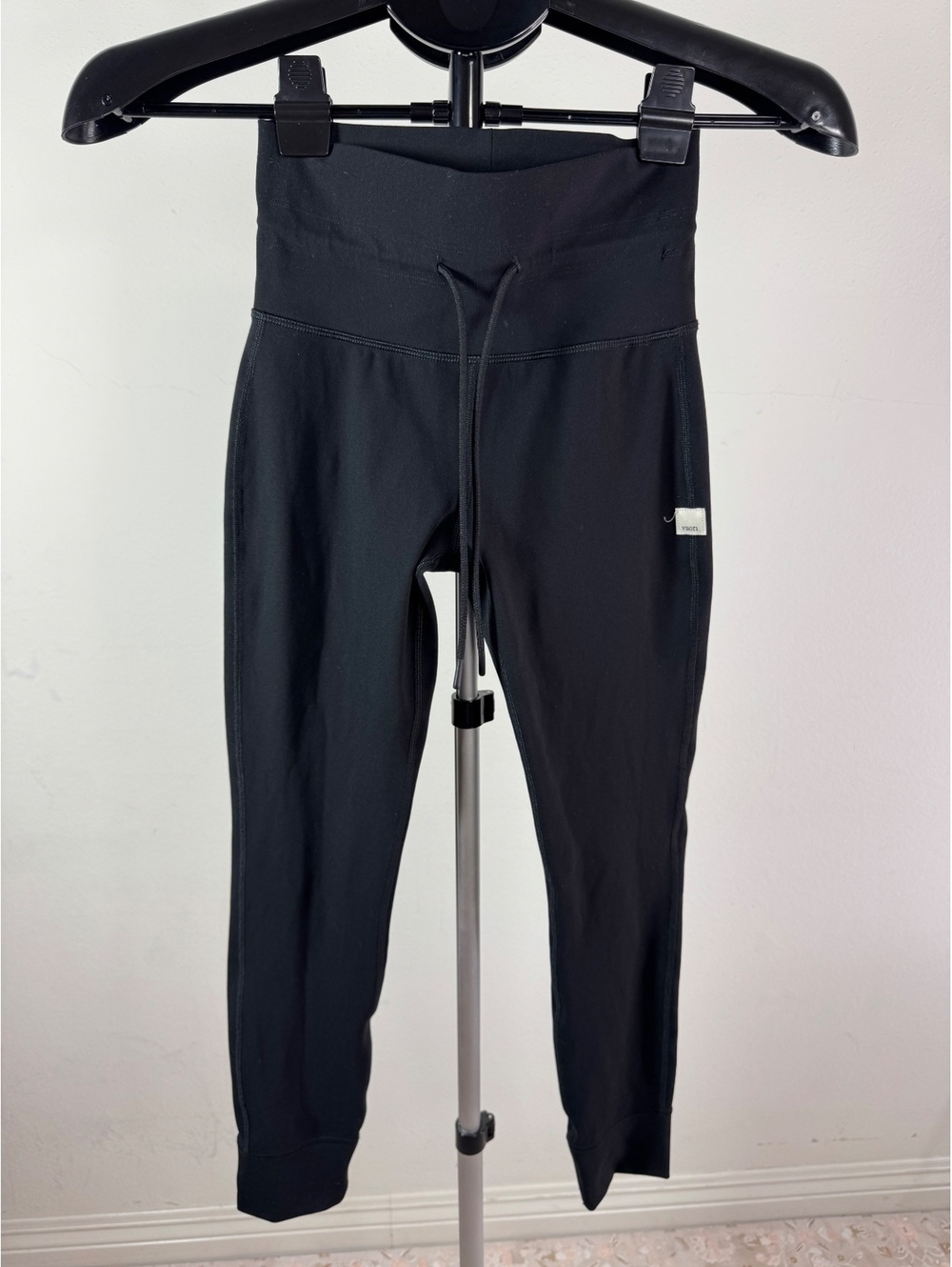 Vuori Women's Black High Waist Jogger Pants XS